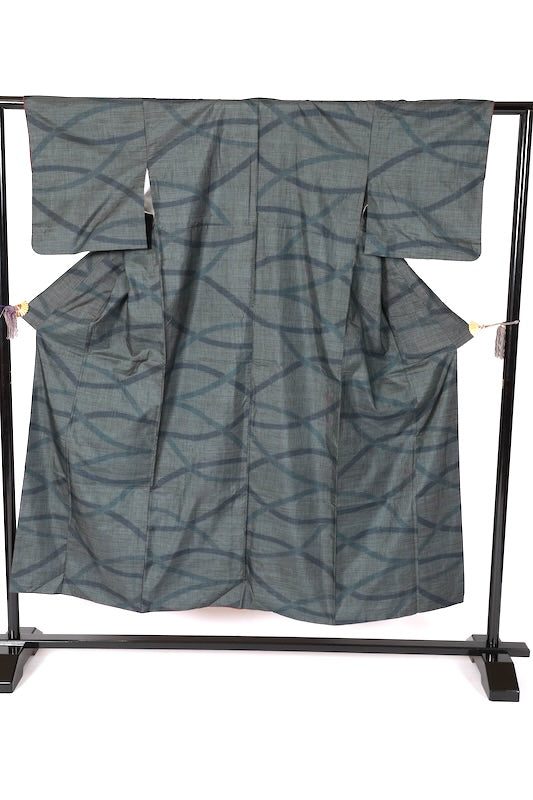 Japanese kimono used <Tsumugi> M-size  silk 100% /B1127