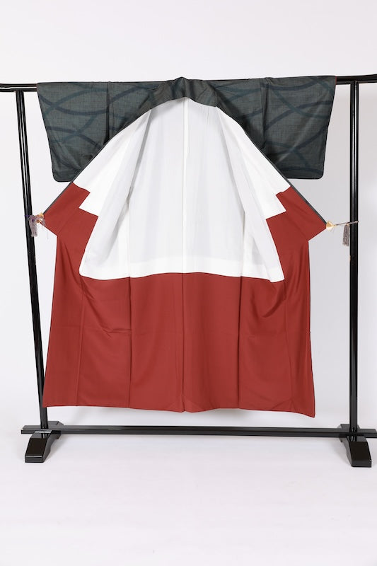 Japanese kimono used <Tsumugi> M-size  silk 100% /B1127