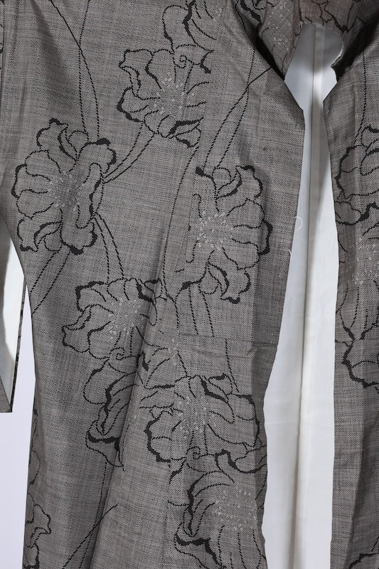 Japanese kimono used <Tsumugi> L-size  silk 100% /B1225