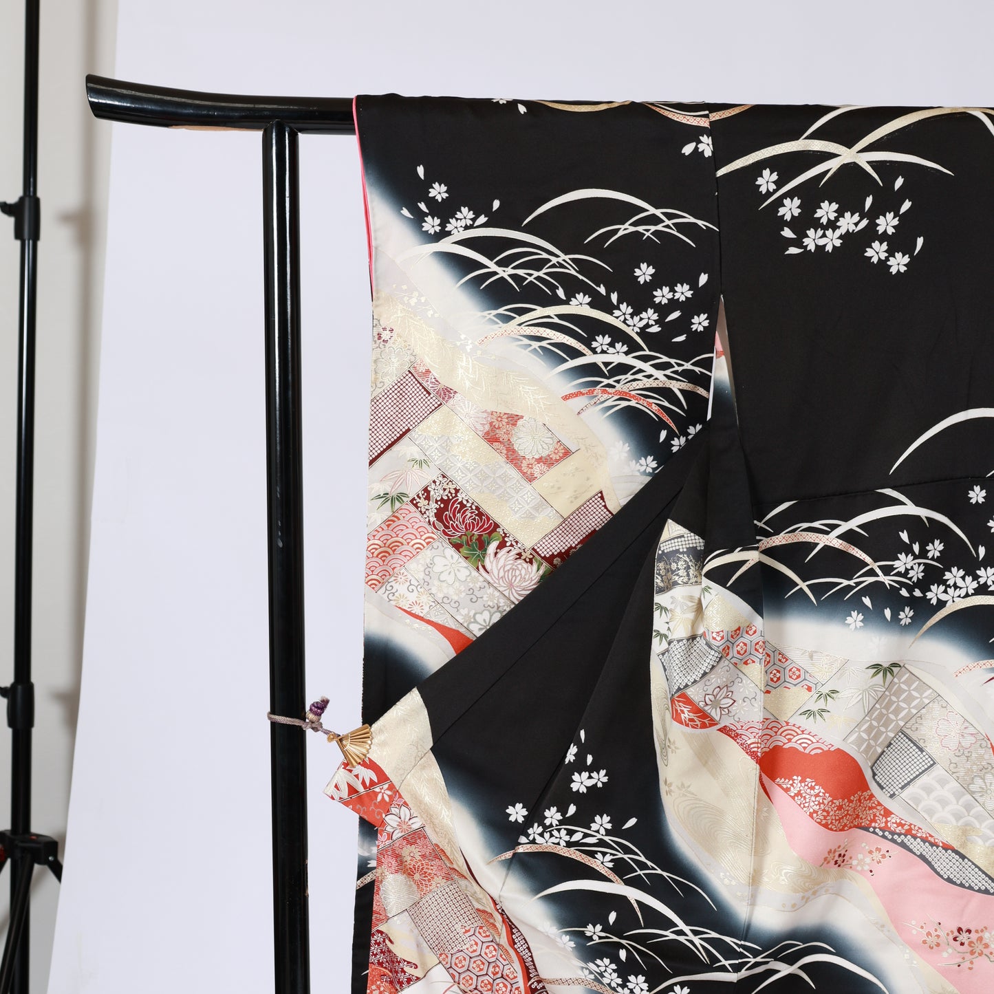 used Long-sleeved kimono (Furisode)/A064