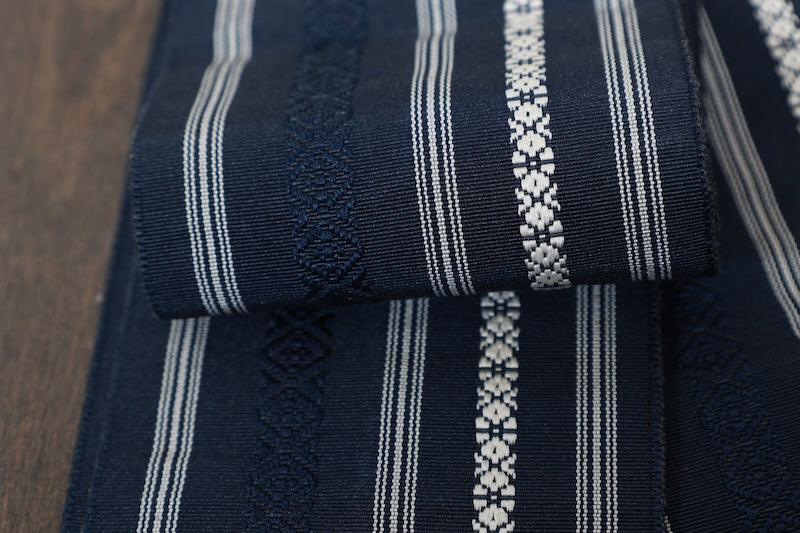 Men's Kaku-obi sash belt Reversible: Shades of navy and white pre-owned /AZ9