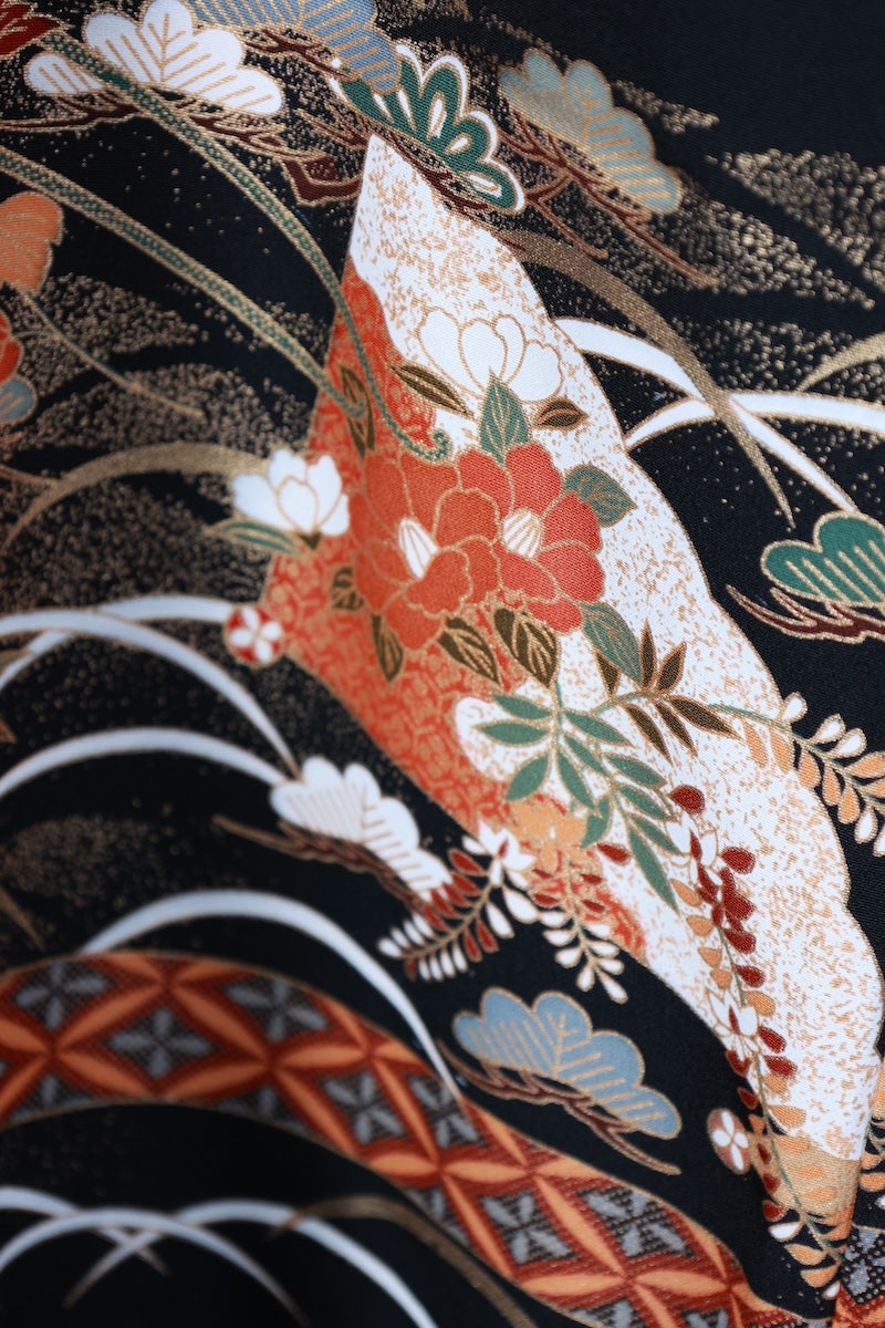 Kutoromesode kimono flower gold silver pre-owned /AZ172