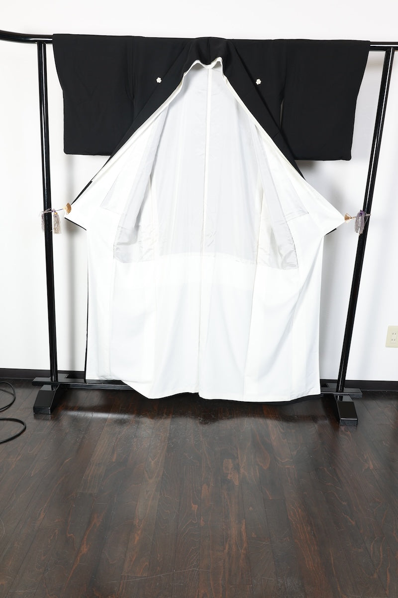 Kurotomesode kimono bule white pre-owned /AZ171