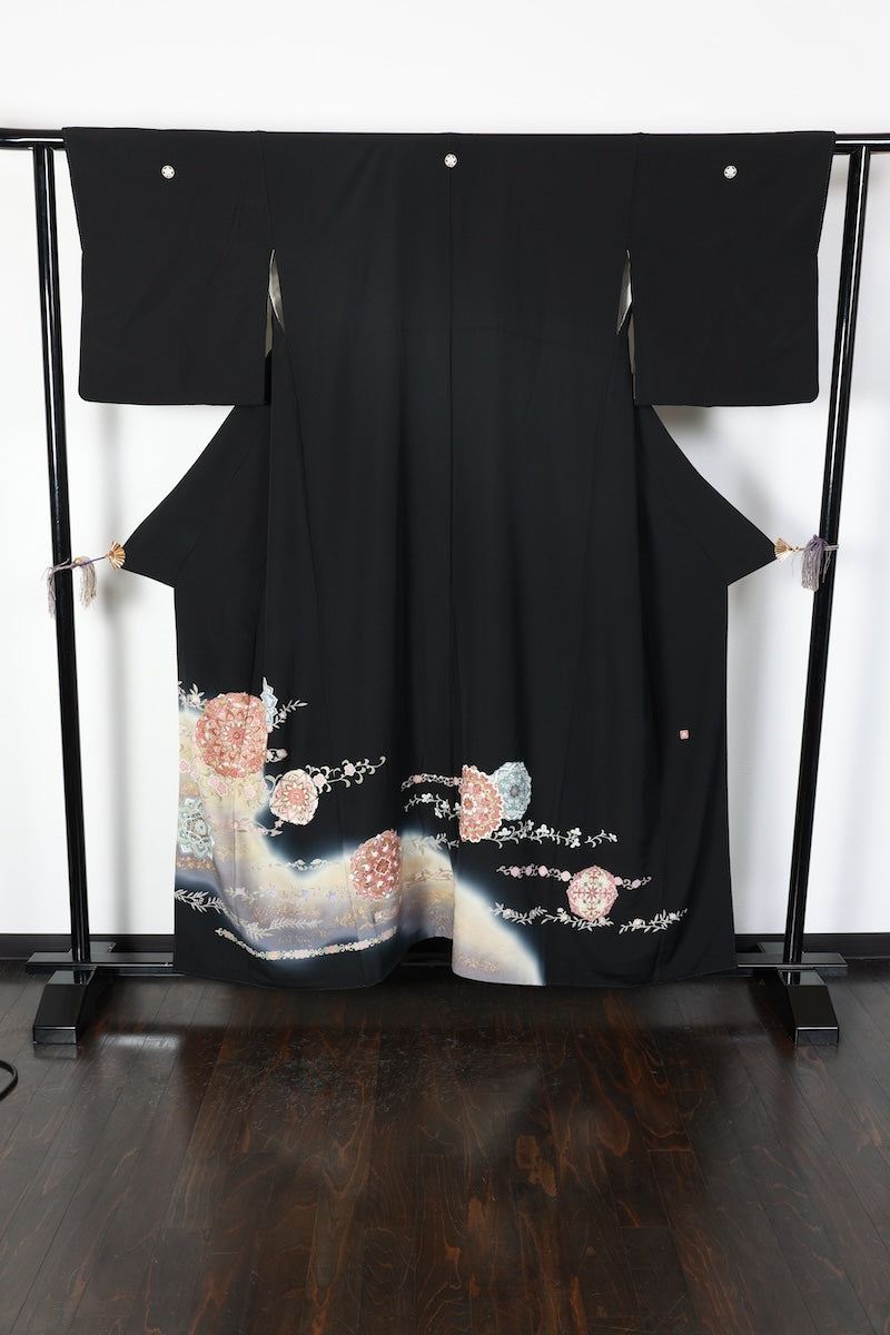 Kurotomesode kimono gold brown blue pre-owned /AZ170