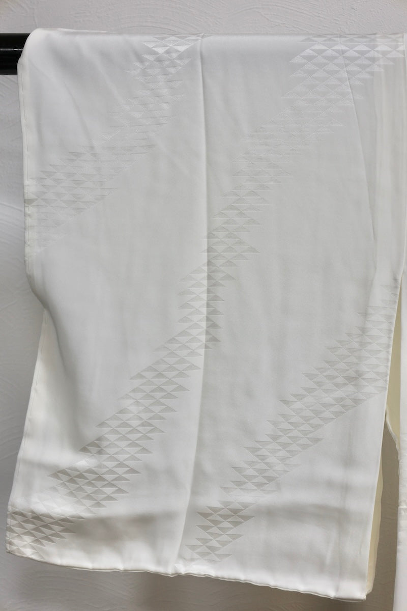 Nagajuban (long under-kimono) white yellow pre-owned /AZ31