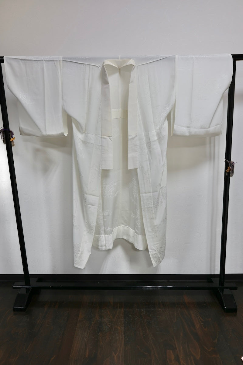 Nagajuban (long under-kimono) white pre-owned /AZ30