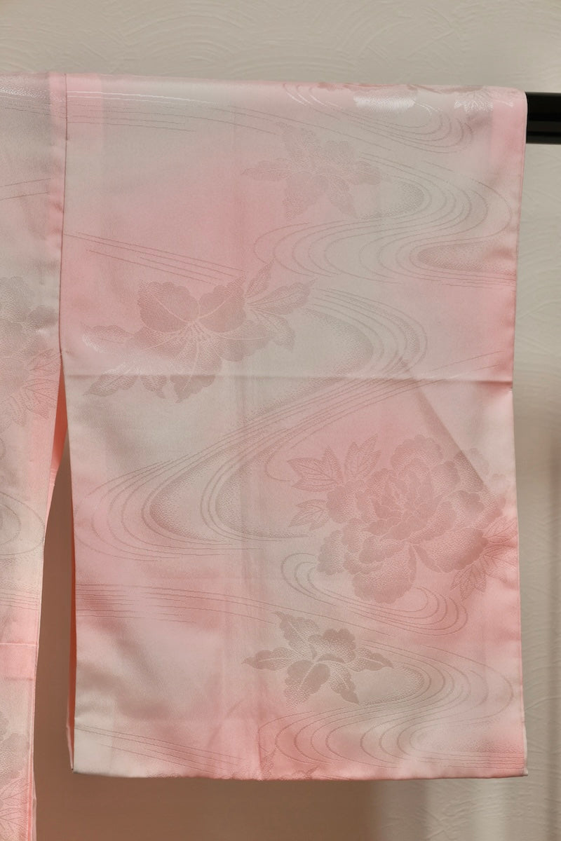 Nagajuban (long under-kimono) light pink white pre-owned /AZ51