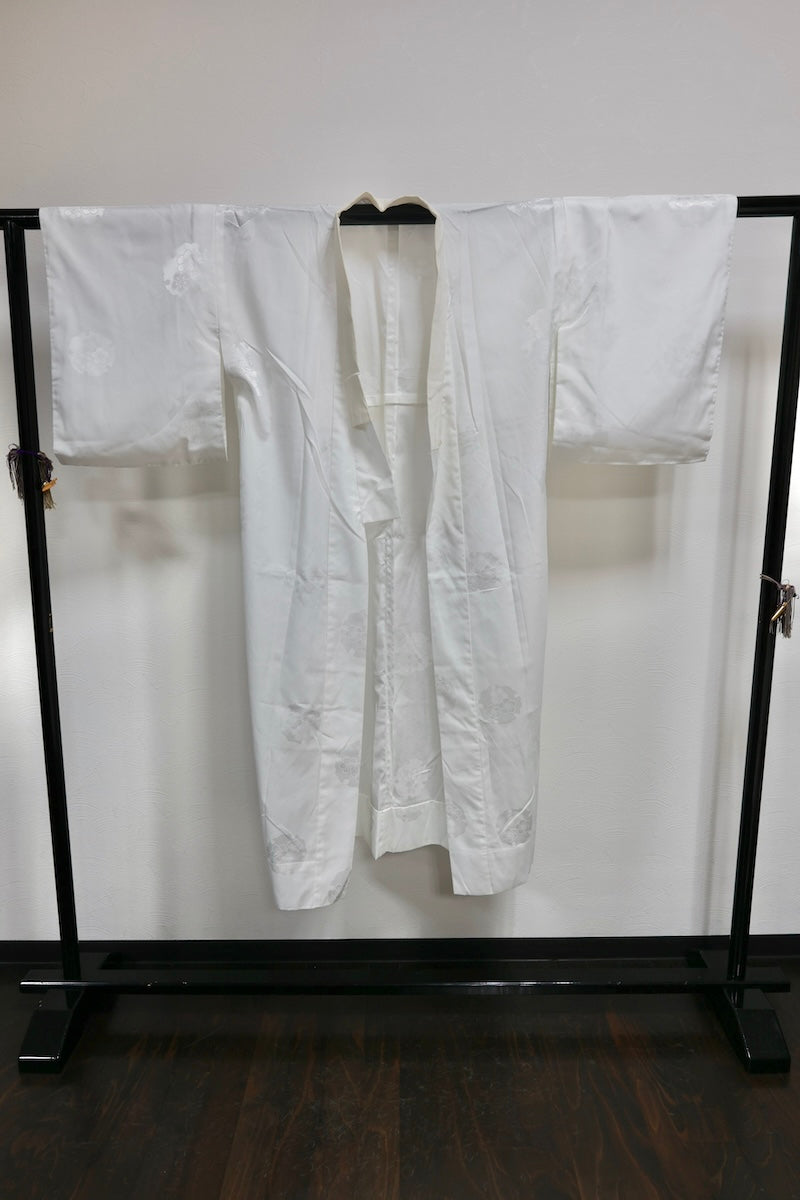 Nagajuban (long under-kimono) white pre-owned /AZ53