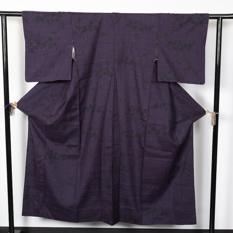 Japanese kimono used <Tsumugi> Ssize  silk 100% /T212