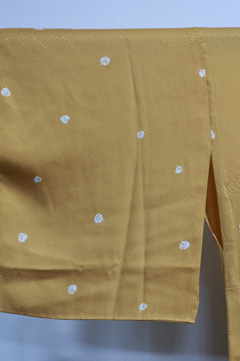 Nagajuban (long under-kimono) brown white pre-owned /AZ23