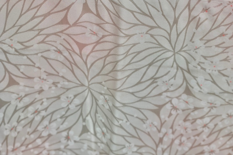 Nagajuban (long under-kimono) white light pink pre-owned /AZ22