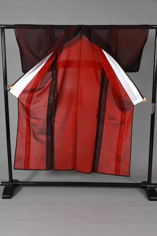 Japanese kimono used Komon, Monsha (shawl fabric), Black, Wine, Flowing Water pattern, L150