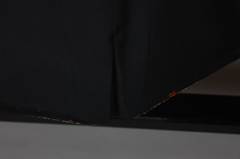 Japanease kimono used Oshima Tsumugi silk fabric, black, yellow, reddish-brown checkered pattern, L138