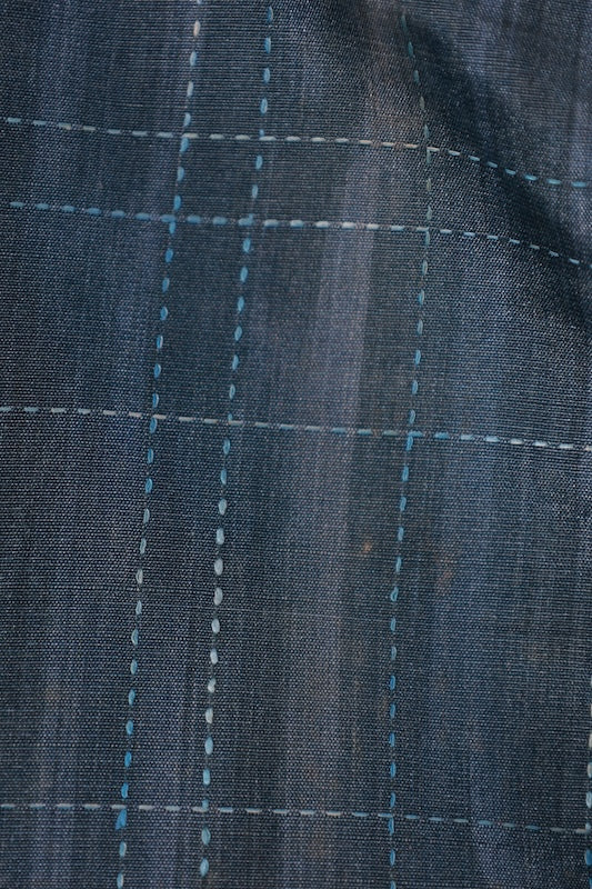Japanese kimono used Tsumugi silk fabric, varying shades of blue, checkered pattern, sashiko stitching, L137