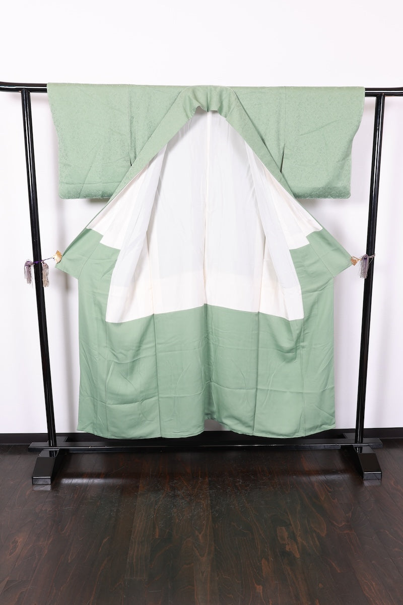 Iromuzi kimono green flower New, unused item /AZ48