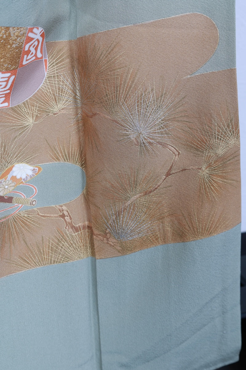Irotomesode kimono green gold pre-owned /Az47
