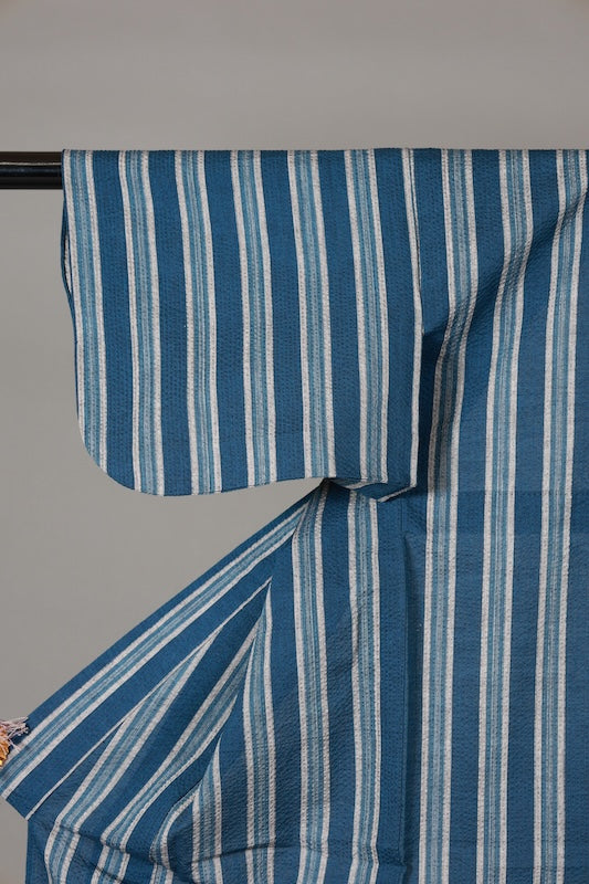 Yukata used (summer kimono), shijira weave, shades of indigo and gray, striped pattern, size L170