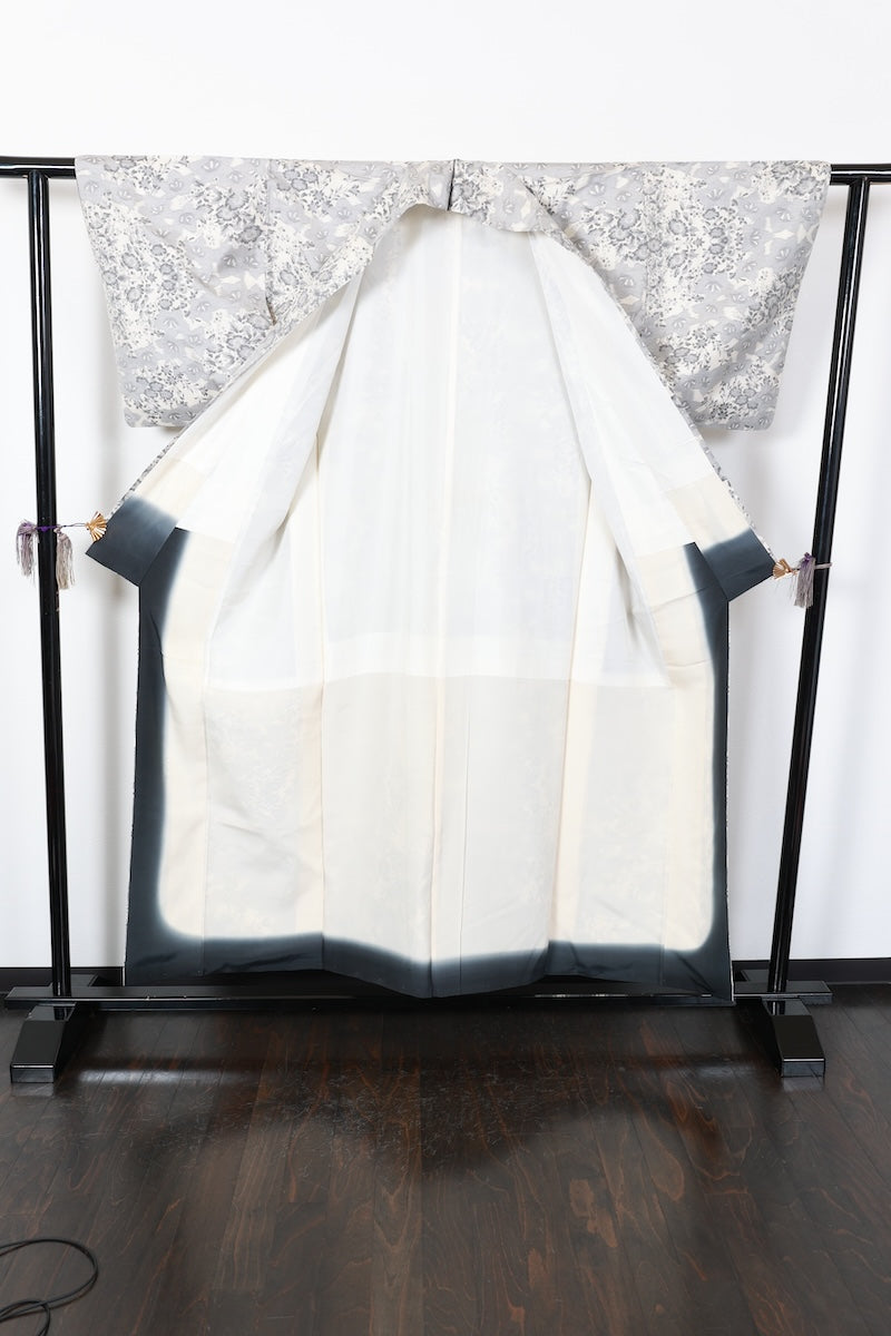 Tsumugi kimono white gray pre-owned /AZ51