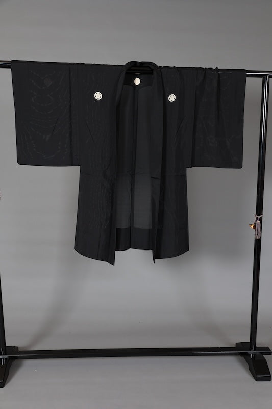 Summer men's haori jacket, used black, lacquered, with five crests (maru ni umebachi), size L159