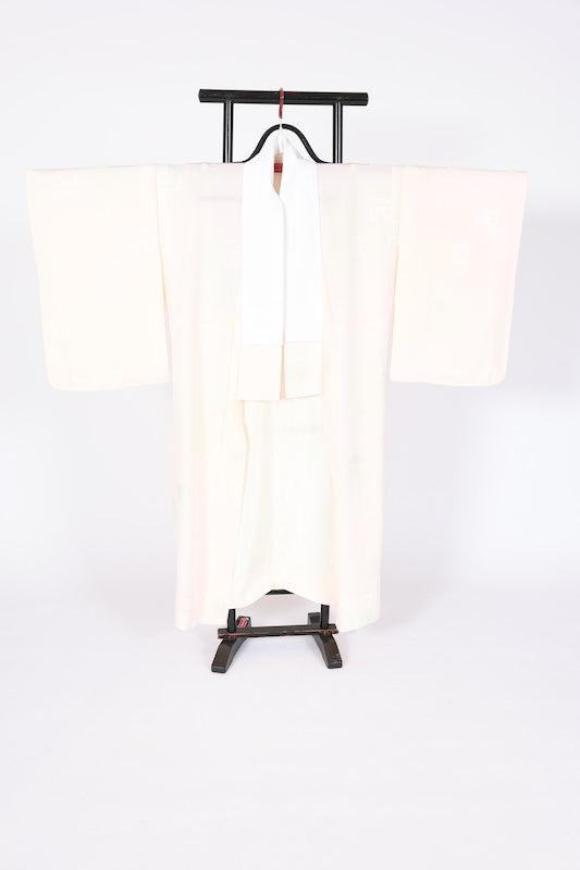 Japanese kimono’s underwear used <Nagazyuban>   silk 100% /B1303