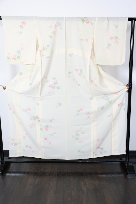 Summer Komon used (small patterned kimono fabric), Ro (high-quality silk), Beige, Blue, Gray, Green, Red, Maple leaf pattern, L184