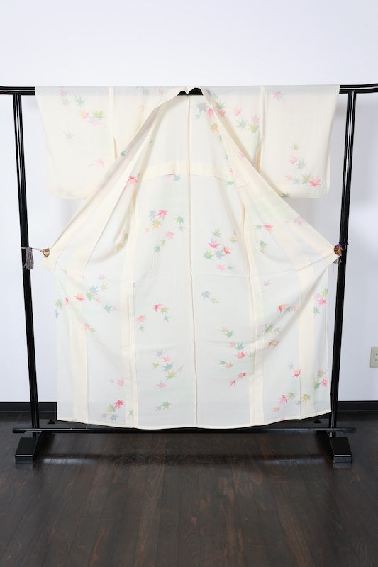 Summer Komon used (small patterned kimono fabric), Ro (high-quality silk), Beige, Blue, Gray, Green, Red, Maple leaf pattern, L184