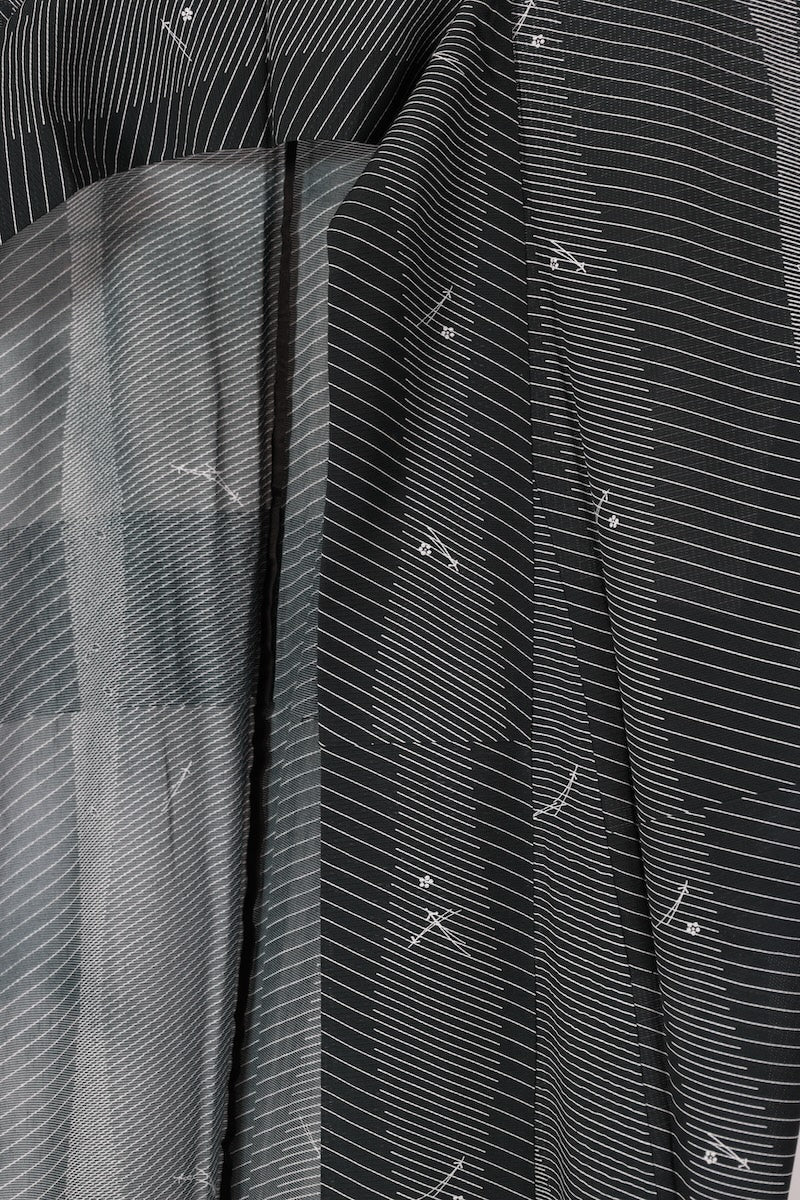 Japanese kimono used <Komon> S-size  polyester /B619