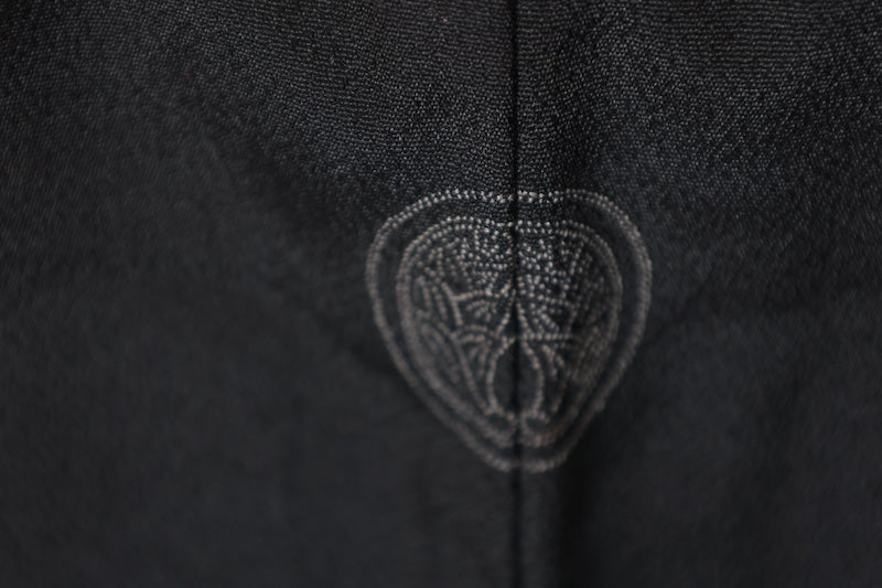 Men's Haori used (traditional Japanese jacket) with embroidered crest of a circle with a ginger flower design, black, size L160
