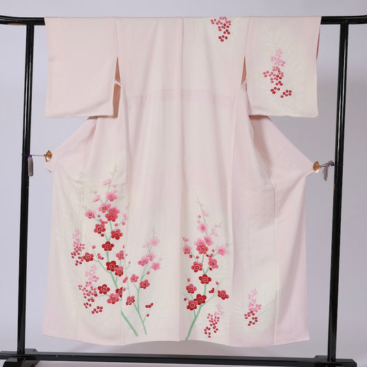 Japanese kimono  (Houmongi) M-size silk  / B37