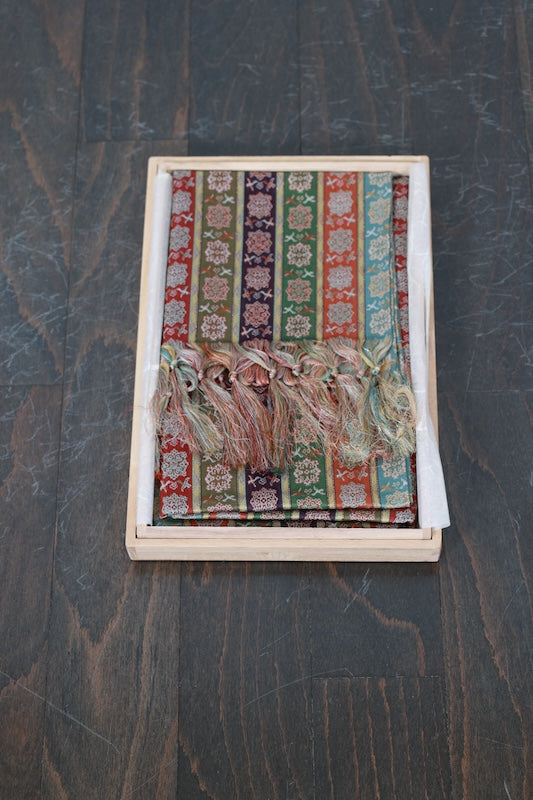 Tatsumura Table Center, Brand New, Tang Flower Twin Birds Long Variegated Brocade, Warp Brocade, B22000