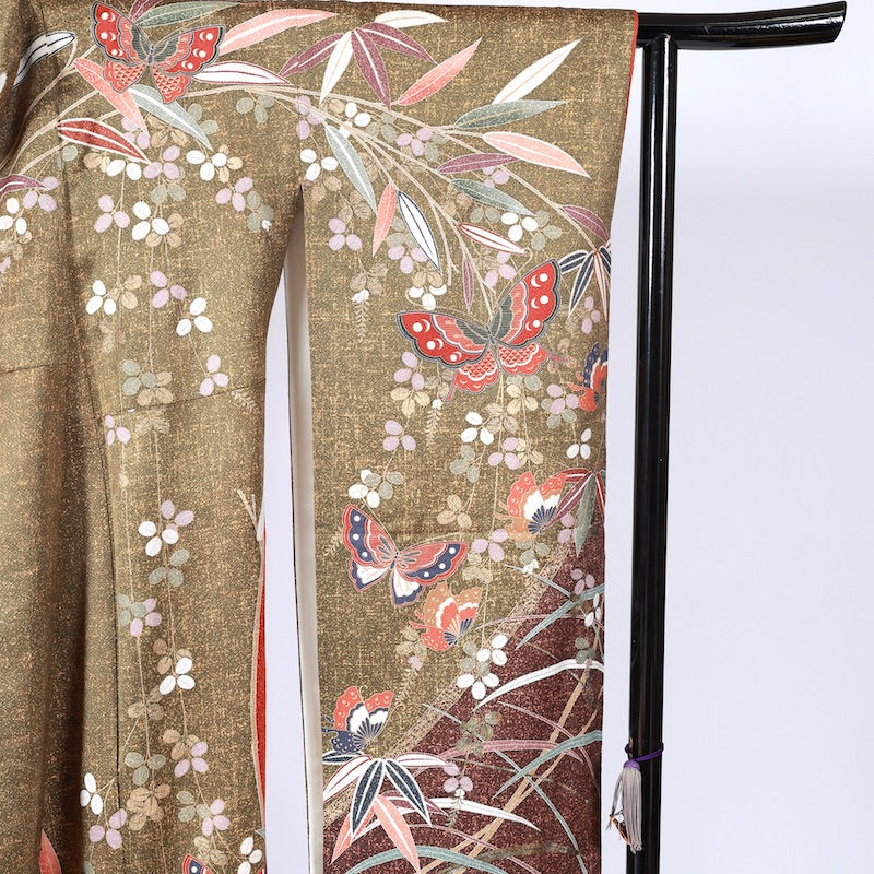 Long-sleeved kimono (Furisode)  /B48