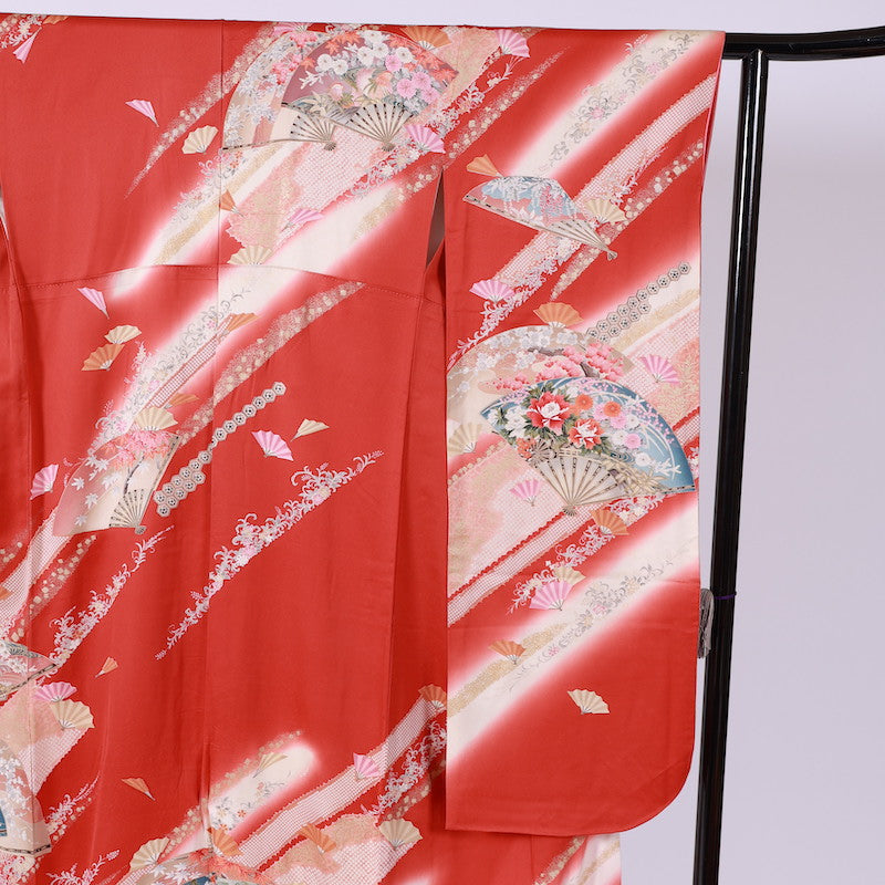 Long-sleeved kimono (Furisode)  /B52