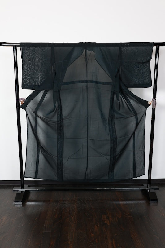 Summer kimono used, Nishijin weave, patterned gauze, black and blue, broken check pattern, B1556