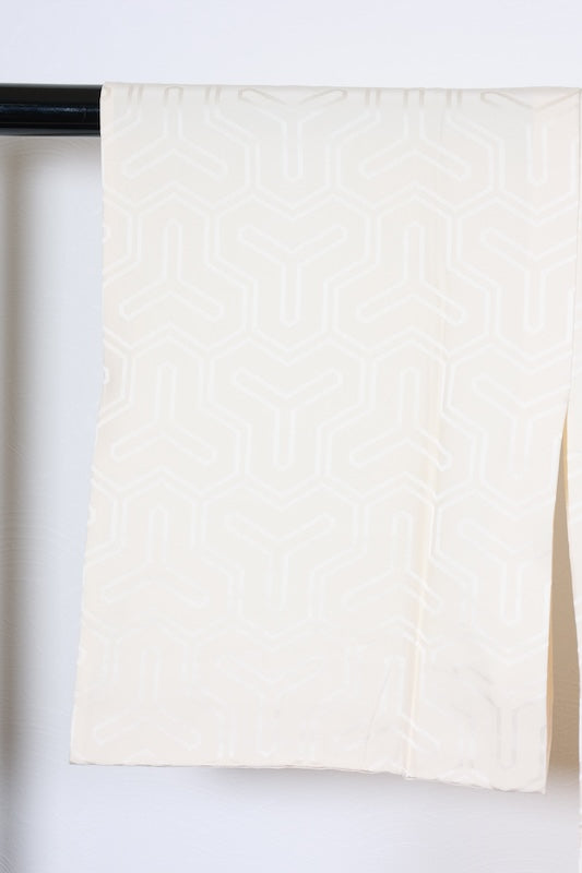 Nagajuban (long under-kimono) white pre-owned /AZ121