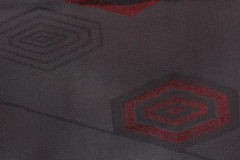 Komon used (kimono), Nishijin weave, patterned gauze, black and red, hexagonal diamond pattern, B1550