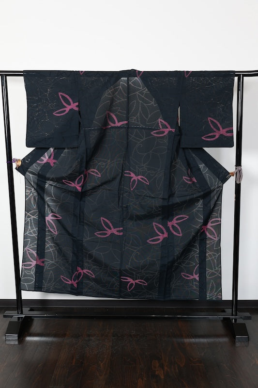 Summer kimono used, Nishijin weave, figured gauze, black and grape color, abstract pattern, B1546