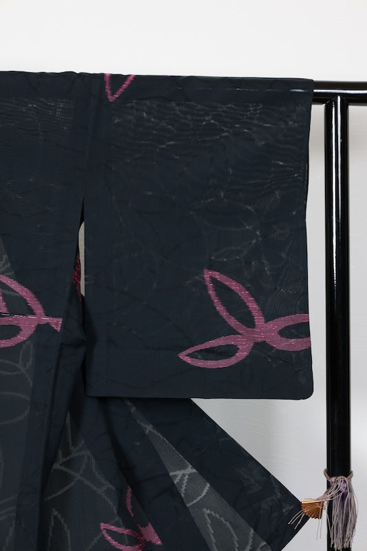 Summer kimono used, Nishijin weave, figured gauze, black and grape color, abstract pattern, B1546