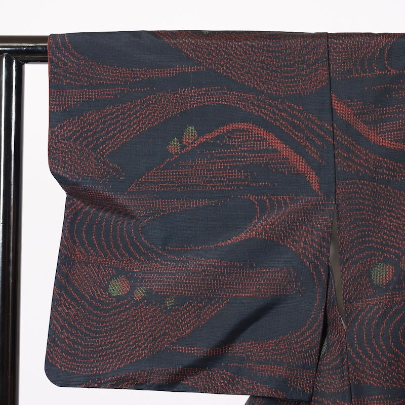 Japanese kimono  (Tsumugi) S-size silk  / B60