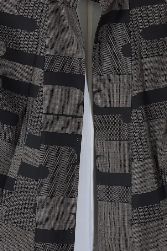 Authentic Oshima Tsumugi（Japan kimono) – Brand New & Unused – Black & Brown – 5-Maruki K308