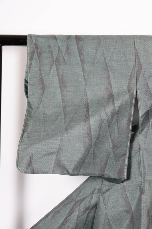 Authentic Oshima Tsumugi silk  kimono, brand new, unused, with certificate of authenticity. Green and gray,  R164
