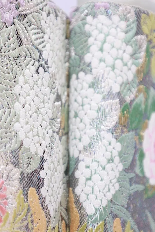 Fukuroobi shinpin mi shitate gōrudo shirubā midori murasaki sango-iro shiro Miyajima fūkei L 7 37 New, unstitched fukuro obi used ( sash). Gold, silver, green, purple, coral, white. Miyajima landscape design. L7