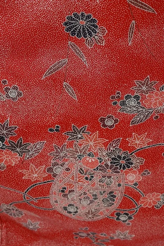 Furisode (long-sleeved kimono used) - Red, Gold, Purple, Brown - Brocade fabric - Butterfly and flower pattern A038
