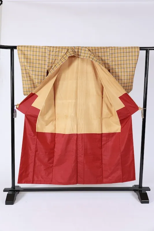 Tsumugi(Japan used kimono) – Yellow, Red, and Blue Plaid – K324