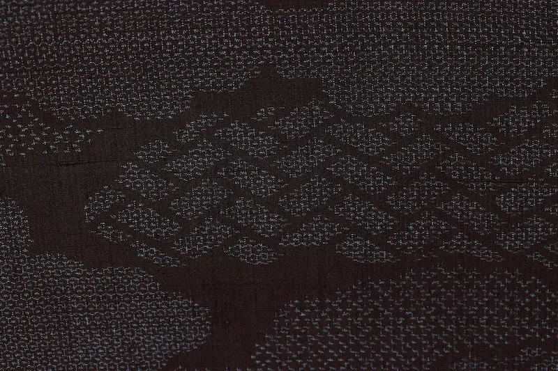 Silk textileIshige Yuki Tsumugi Silk Fabric, Brand New, Indigo Shades, Cloud Pattern, Hundred Tortoiseshell Pattern, Handwoven, L144