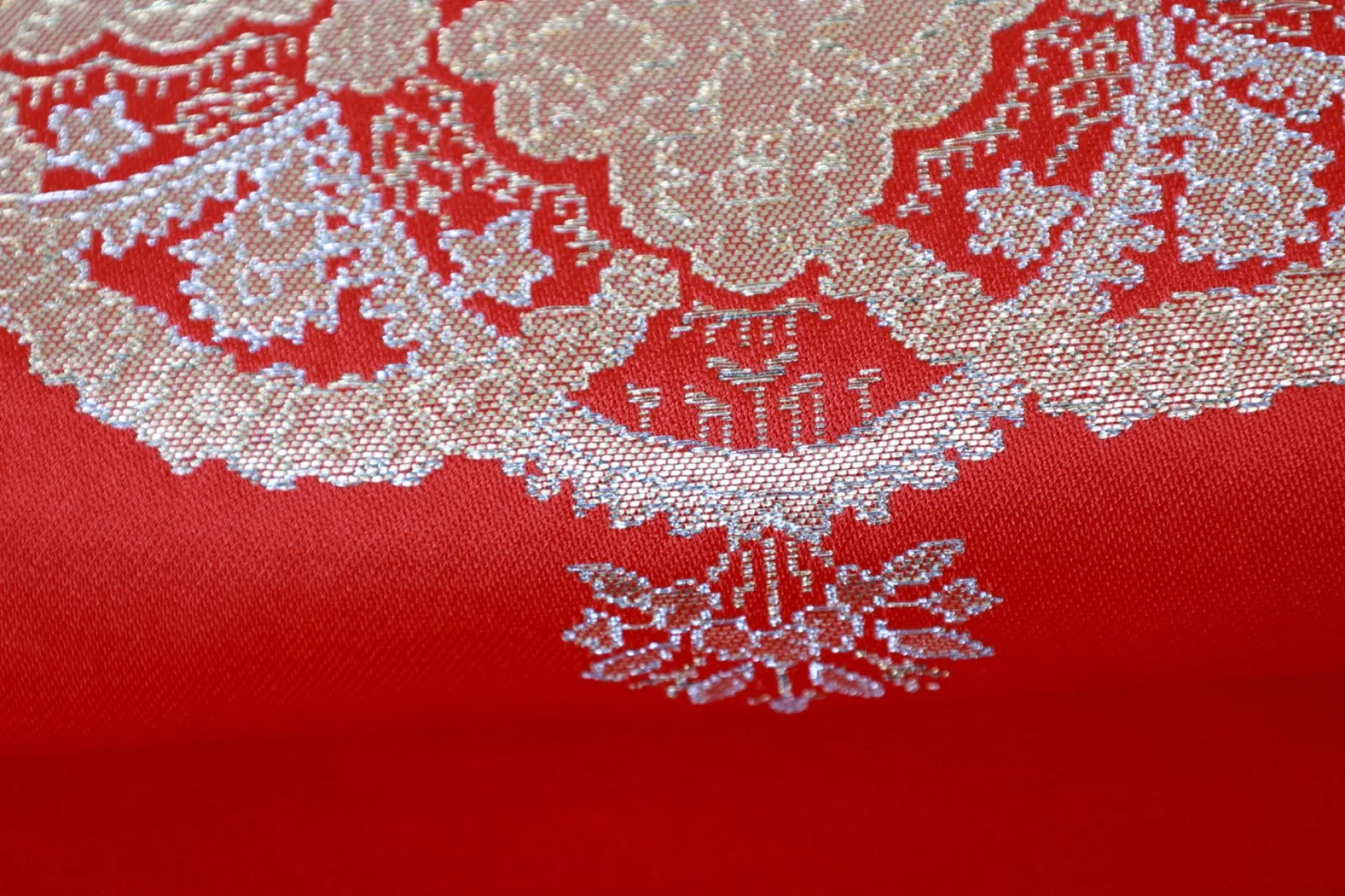 Nagoya Obi(used sash) – Red, Gold, Silver, Green, White – Shosoin Pattern – R115