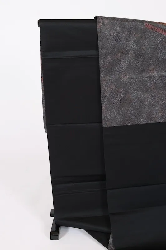 Brand new, unused obi (sash). Purple, gray, purple, green. Burnt foil, floral pattern, gold-embossed leather. L26