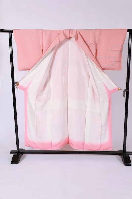 Tsukesage Kimono – Brand New & Unused – Cherry Blossom Pink, Shades of Gray, Beige, Coral Pink B1415