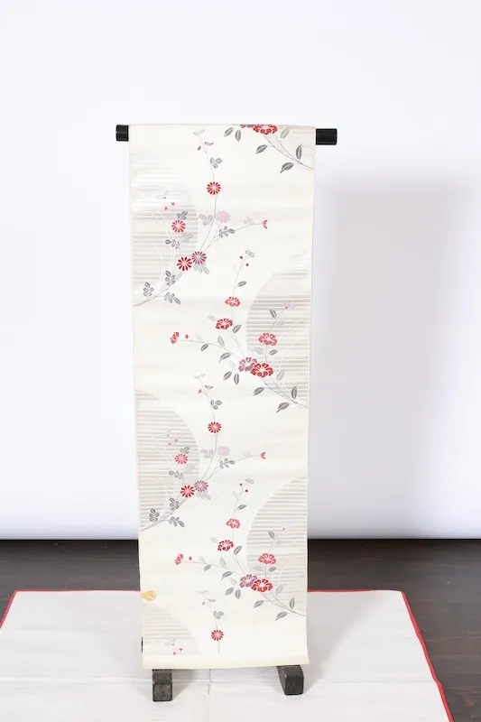 Nagoya Obi fabric – Brand New, Unfinished (Unsewn) – White, Silver, Gray, Purple, Pink, Red – A411
