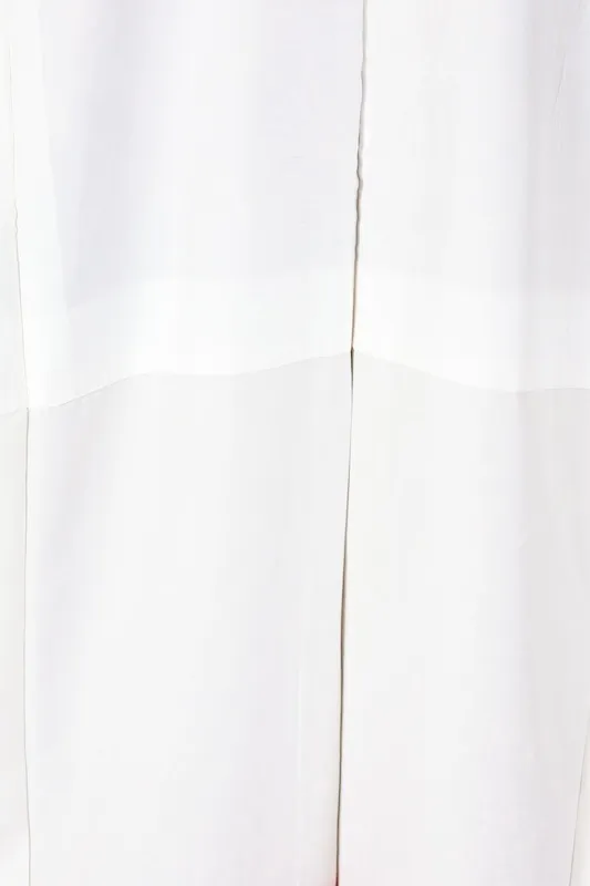 Komono (kimono), brand new and unused. Colors: Beige, Blue, Green, Light Brown. Floral pattern. B1432