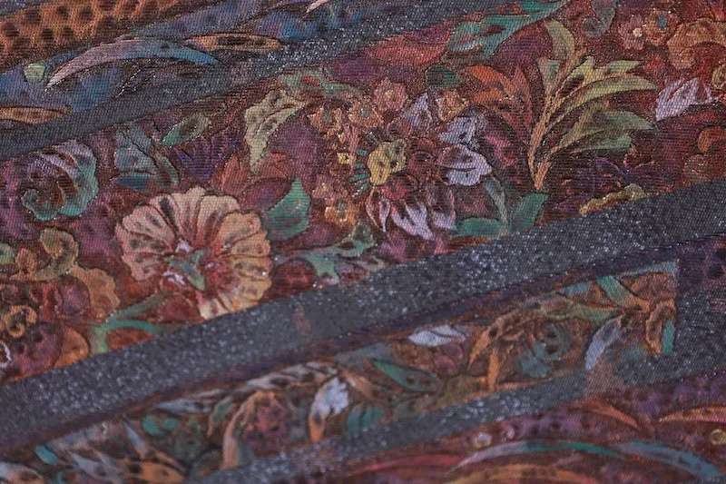 Brand new, unused obi (sash). Purple, gray, purple, green. Burnt foil, floral pattern, gold-embossed leather. L26